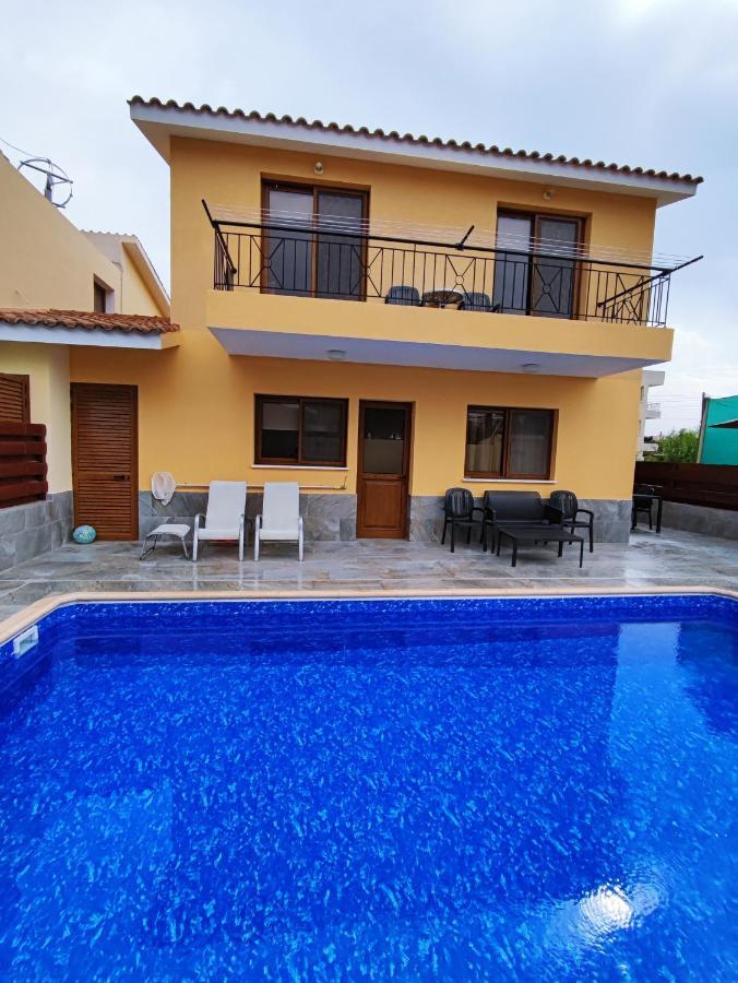 Villa Rina Пафос Екстериор снимка