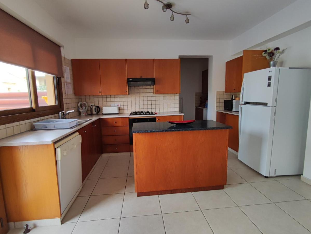Villa Rina Пафос Екстериор снимка