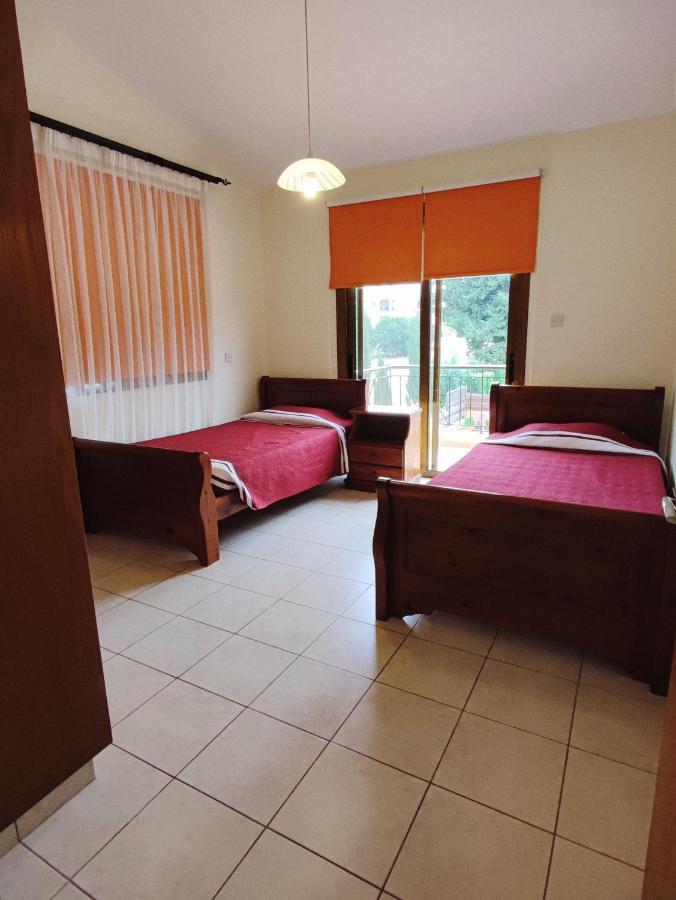 Villa Rina Пафос Екстериор снимка