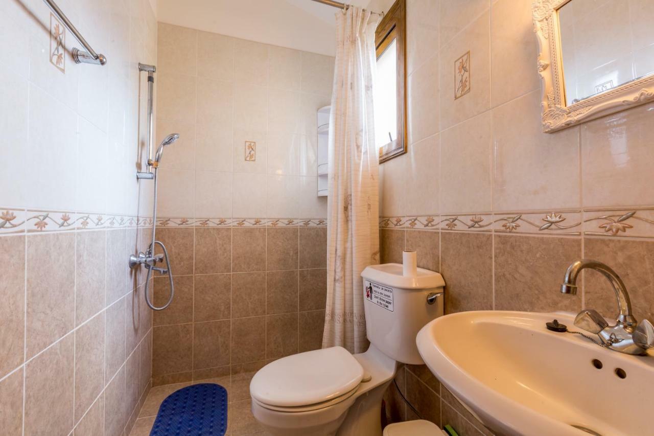 Villa Rina Пафос Екстериор снимка